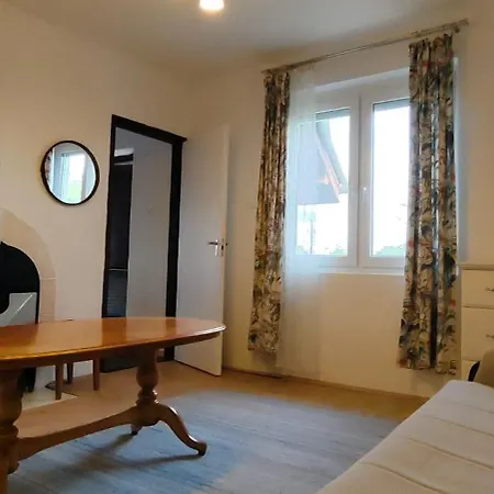 Kleines Haeuschen Mit Schoener Aussicht Дом отдыха *